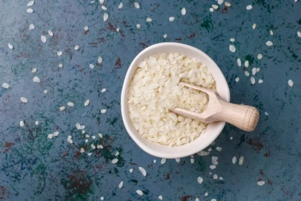 Rice flakes (poha)